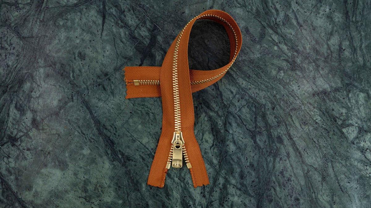 YKK zippers custom made to your liking - Leatherbox