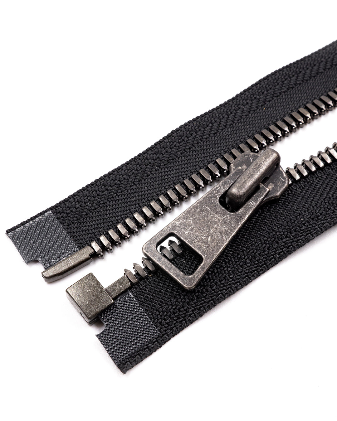 Excella® | The most beautiful ready to use YKK gunmetal zippers