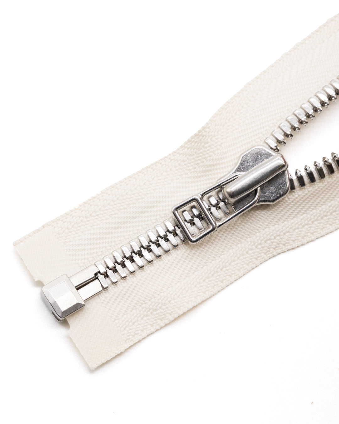 Excella® The most beautiful ready to use YKK silver zippers