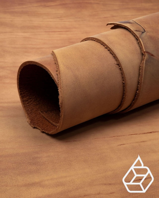 Sevilla Collectie | Plantaardig Gelooid Stoer Nubuck Tuigleer Cinnamon / Paneel (30 X 20 Cm) Leer