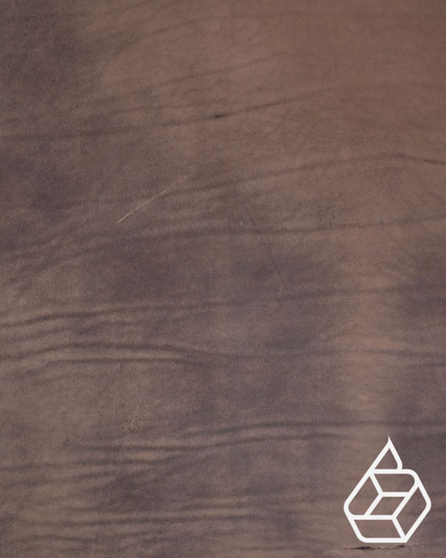 Vegetable tanned tough nubuck harness leather - Brown | Sevilla Collection