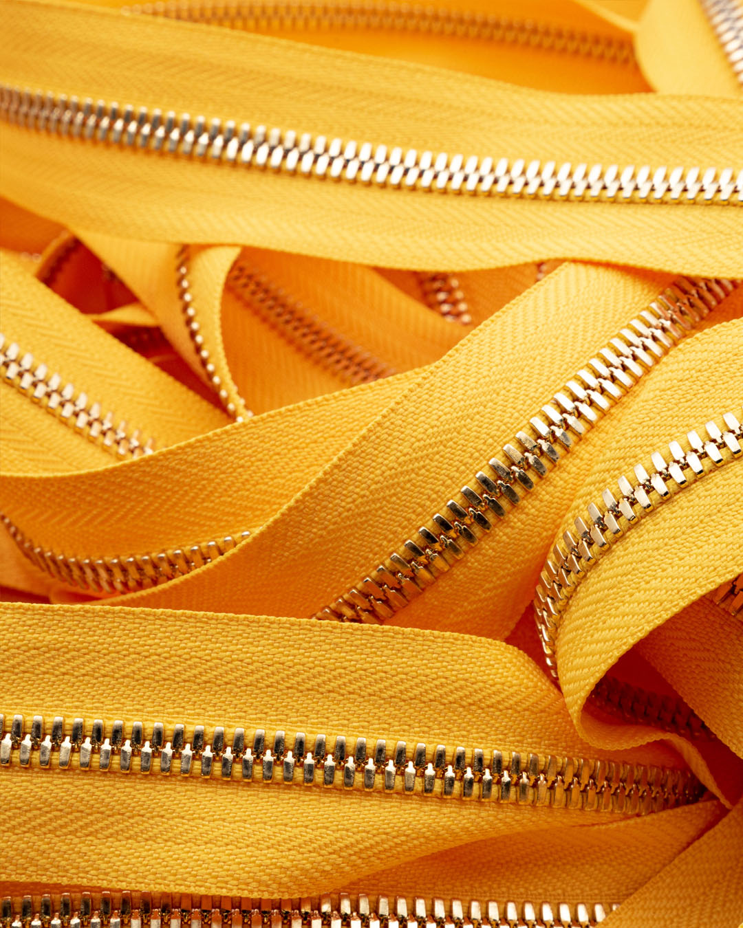 Rouleau De Chaîne De Fermeture éclair YKK – Laiton Métal, 100 Mètres, Référence 5sgyog 570 Excella